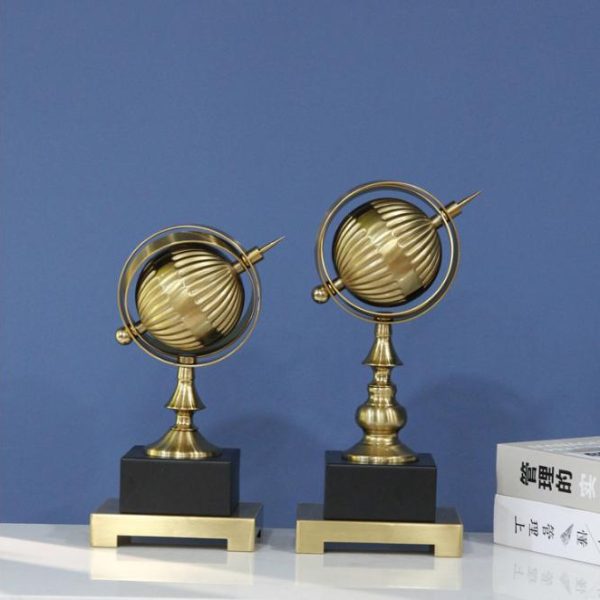 DECORATION ACCESSORY - Iron Globe