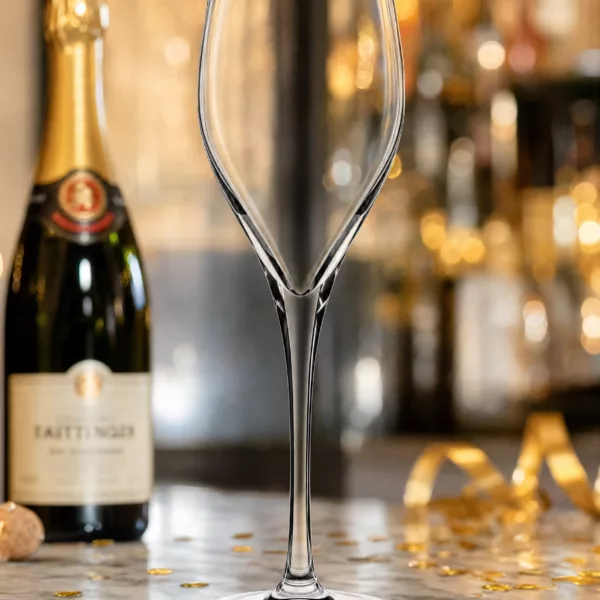 MONTE CARLO STEMWARE GLASS (WHITE) 210CC